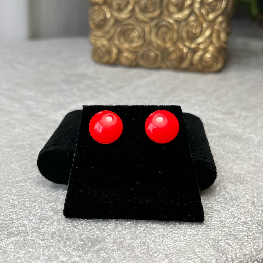 Vintage 80’s Vibrant Red Stud Earrings
